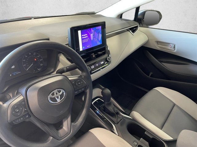 Used 2024 Toyota Corolla LE FWD image 10