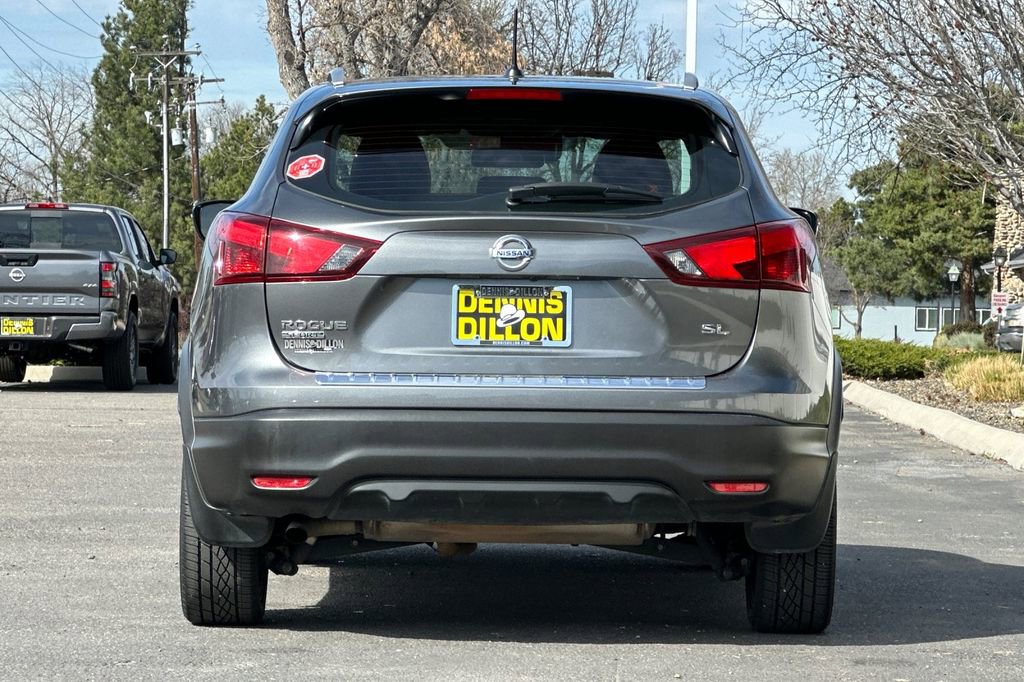 Used 2018 Nissan Rogue Sport SL w/ SL Premium Package image 5