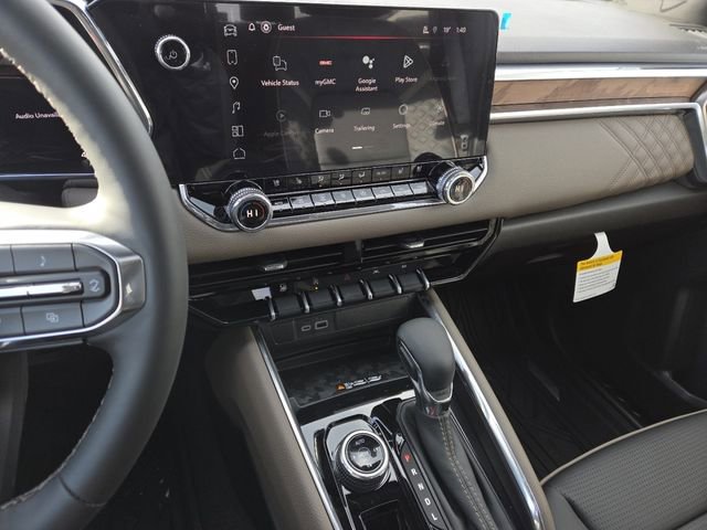 New 2026 GMC Canyon Denali w/ LPO, Denali Black Edition image 39