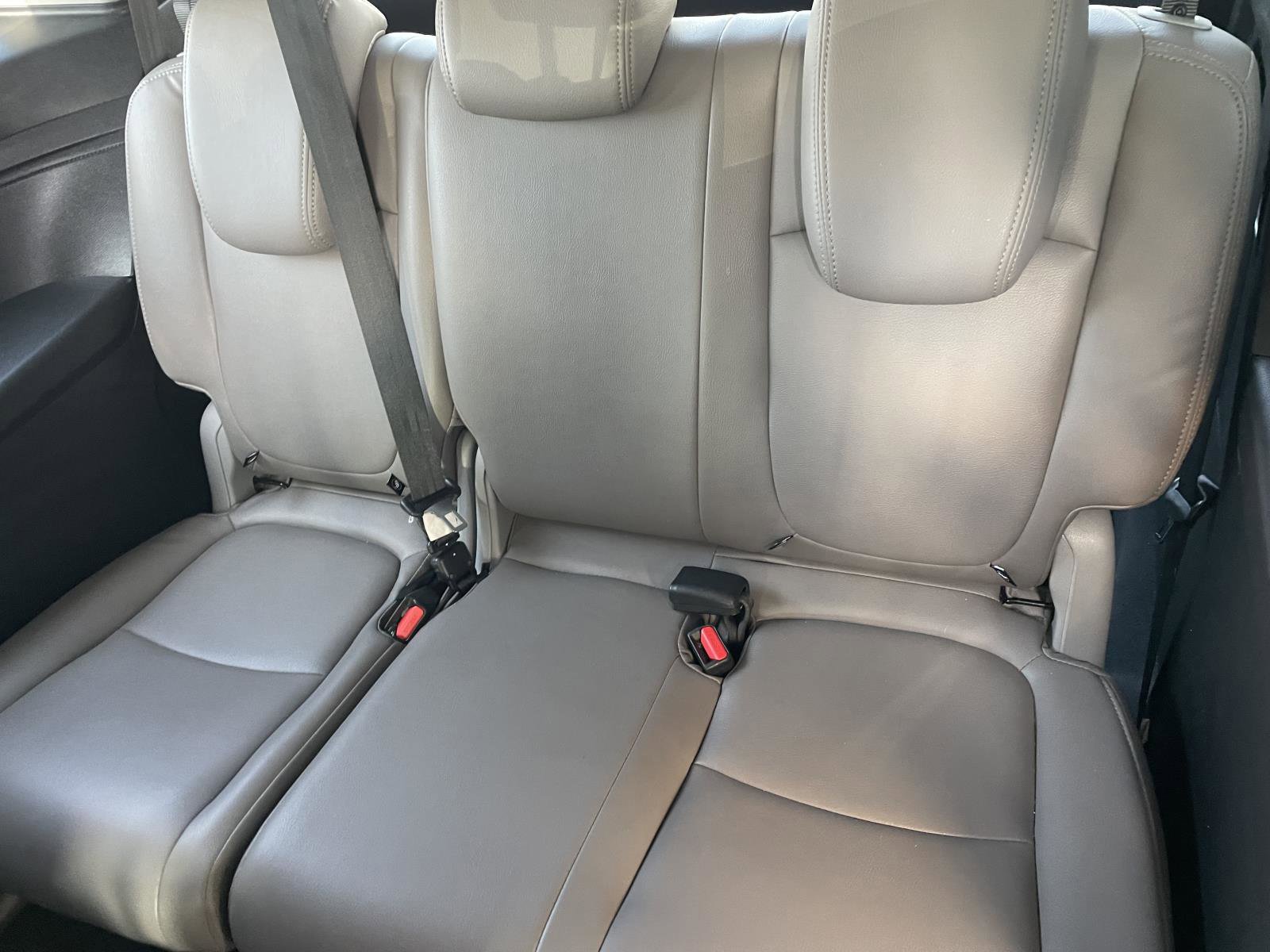 Used 2018 Honda Odyssey EX image 7