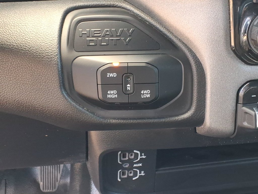 Used 2026 RAM 3500 Tradesman w/ Chrome Appearance Group A AWD/4WD image 20
