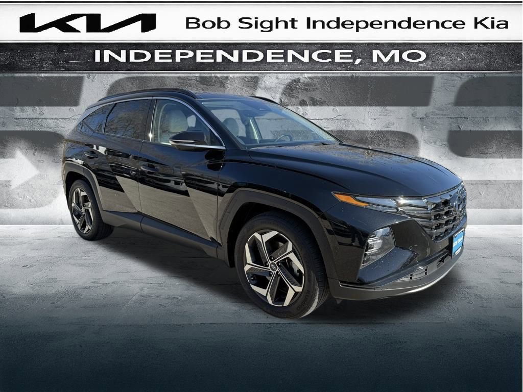 Used 2023 Hyundai Tucson Limited w/ Cargo Package image 19