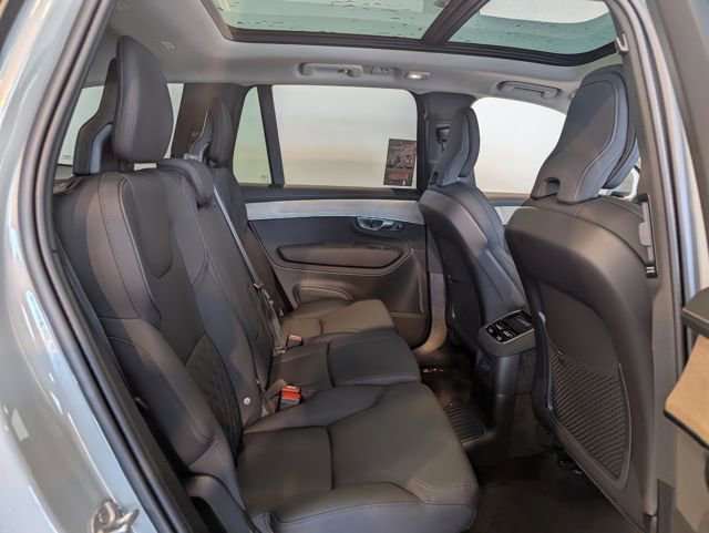 New 2026 Volvo XC90 T8 Plus w/ Protection Package Premier image 28