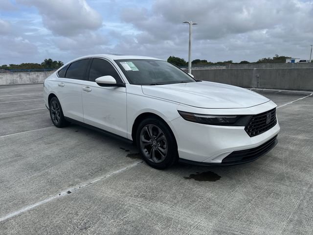Used 2023 Honda Accord EX image 40