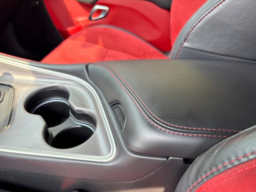 Used 2019 Dodge Challenger R/T w/ Plus Package RWD image 18