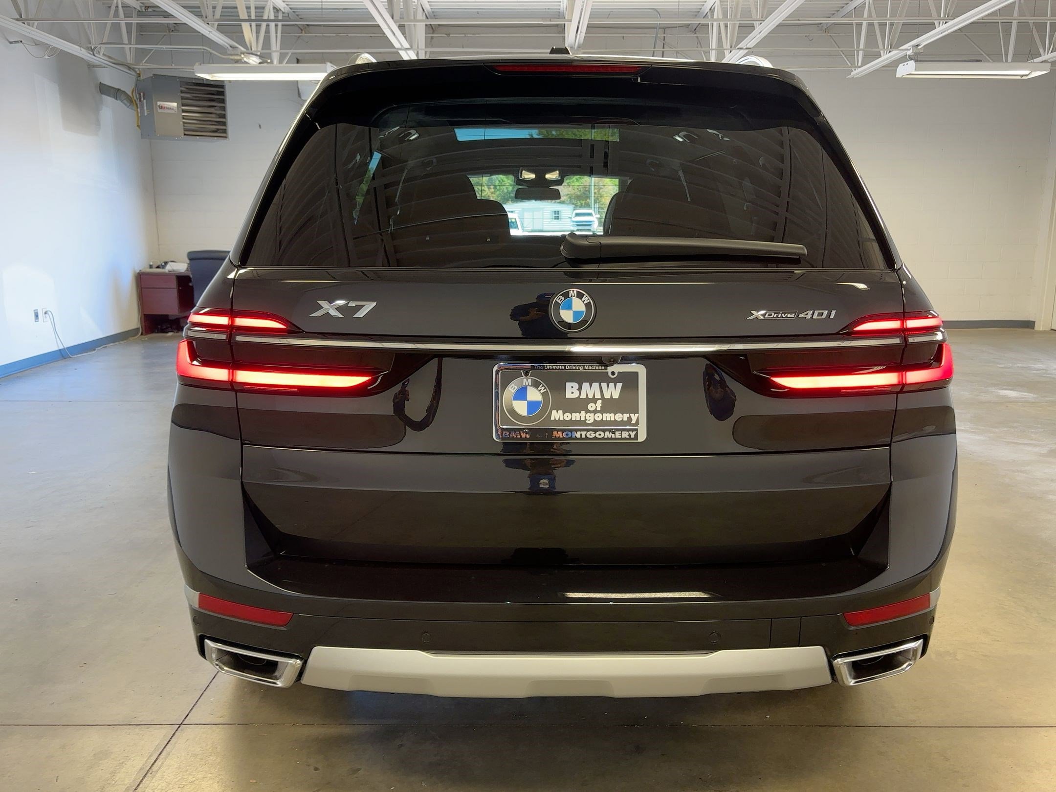 New 2026 BMW X7 xDrive40i image 9