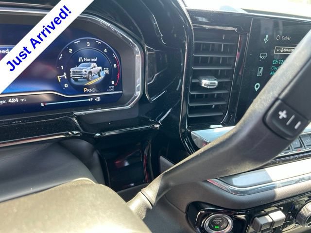 Used 2025 Chevrolet Silverado 2500 High Country w/ Technology Package AWD/4WD image 27