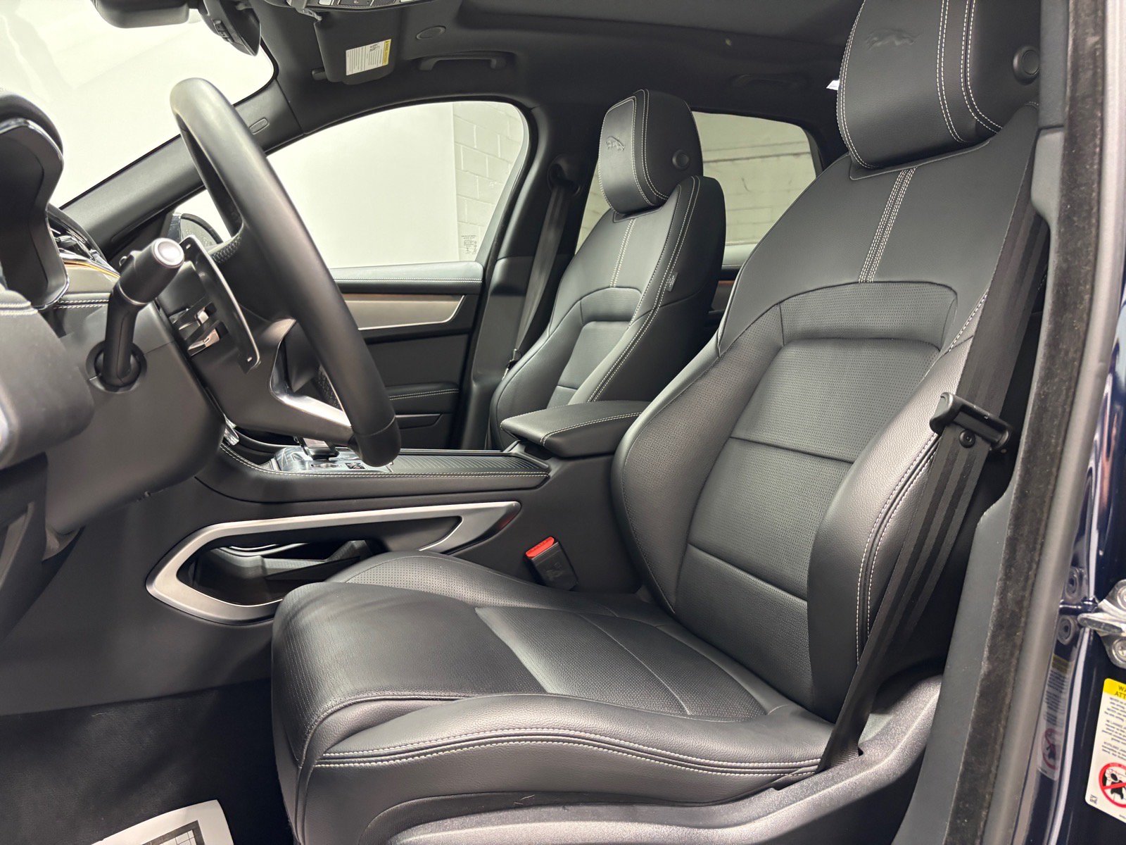 New 2026 Jaguar F-PACE R-Dynamic S AWD/4WD image 23