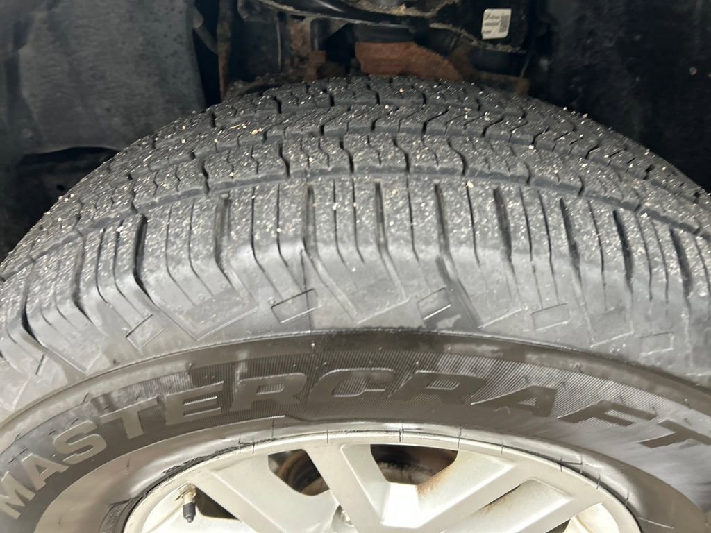 Used 2019 Nissan Frontier SV w/ Value Truck Package image 28