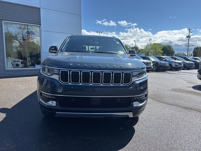 Used 2024 Jeep Wagoneer Series III image 3