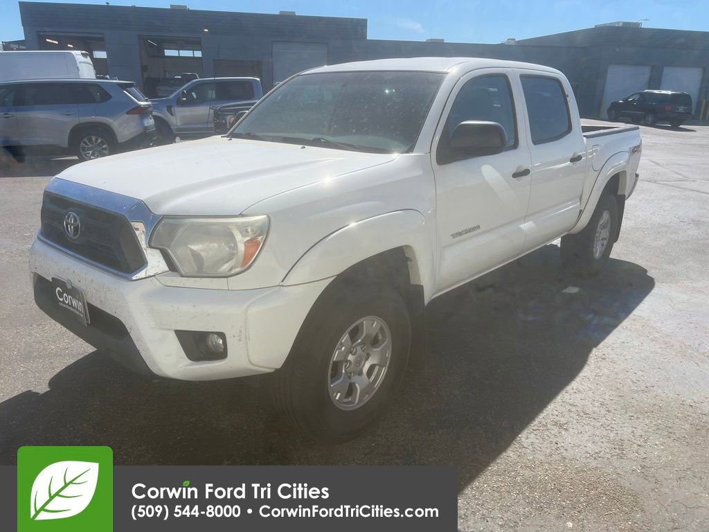 Used 2015 Toyota Tacoma 4x4 Double Cab w/ TRD Off-Road Package image 4