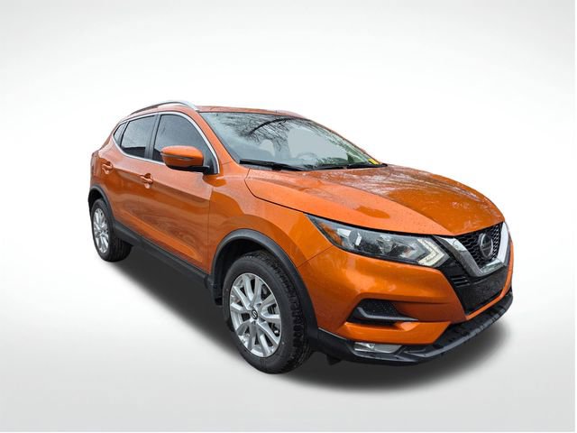 Used 2021 Nissan Rogue Sport SV image 2
