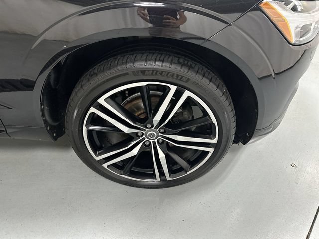 Used 2020 Volvo XC60 T5 R-Design AWD/4WD image 20