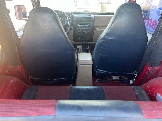 Used 2000 Jeep Wrangler Sport image 10