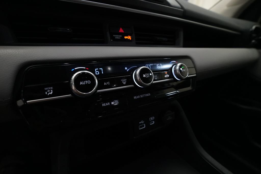 Certified 2023 Honda Pilot LX image 21