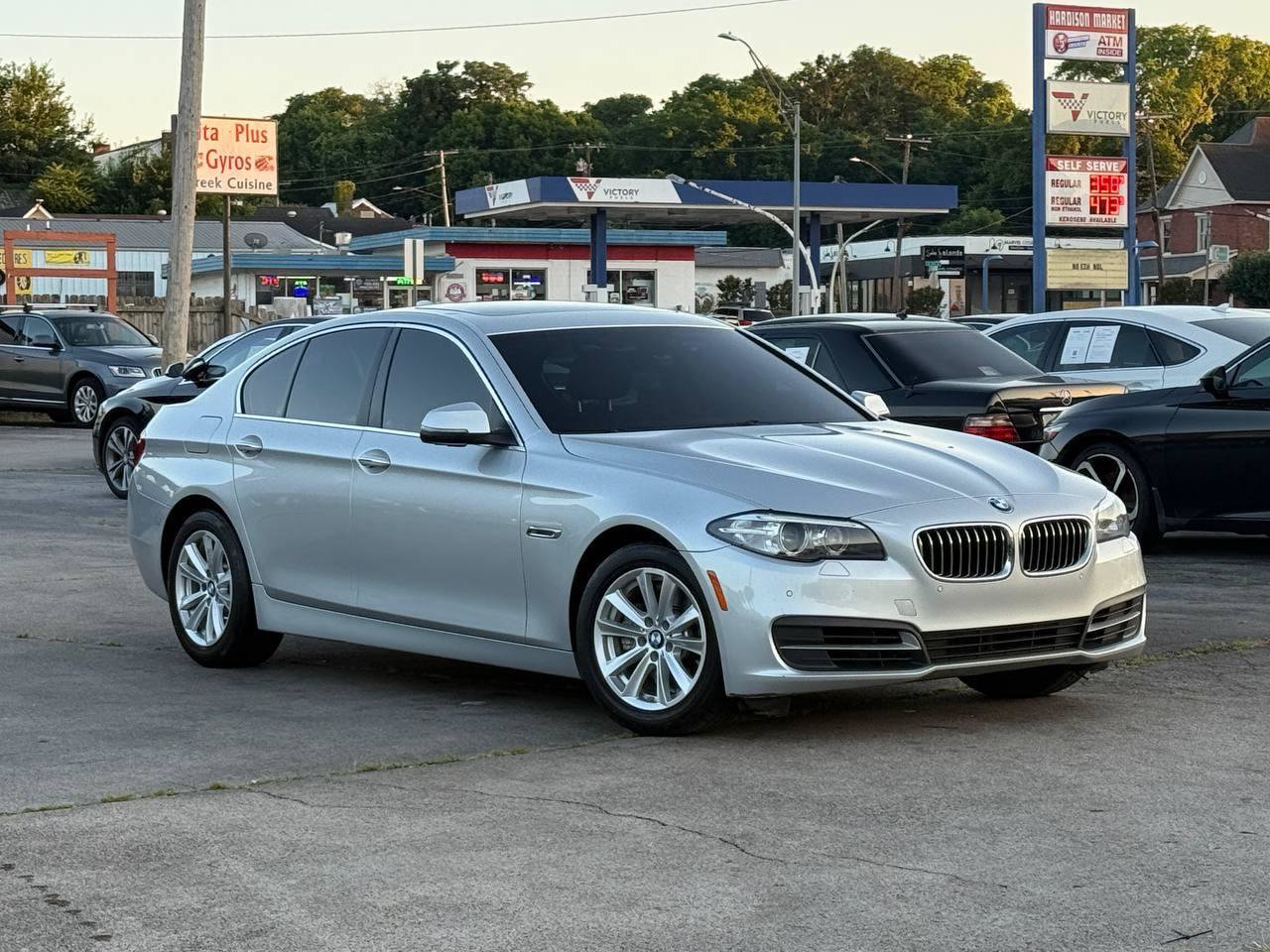 Used 2014 BMW 528i Sedan RWD image 3