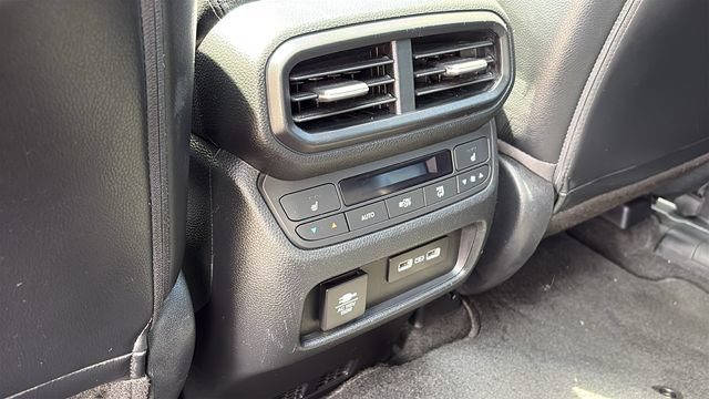 Used 2023 Honda Pilot Elite image 25