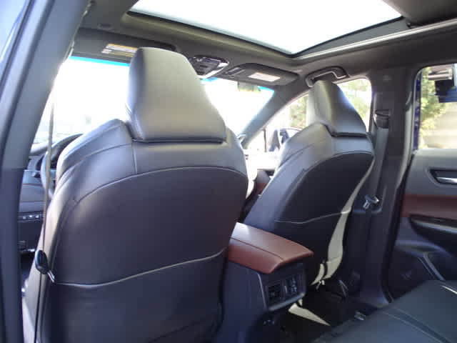 Certified 2023 Toyota Venza Limited AWD/4WD image 22