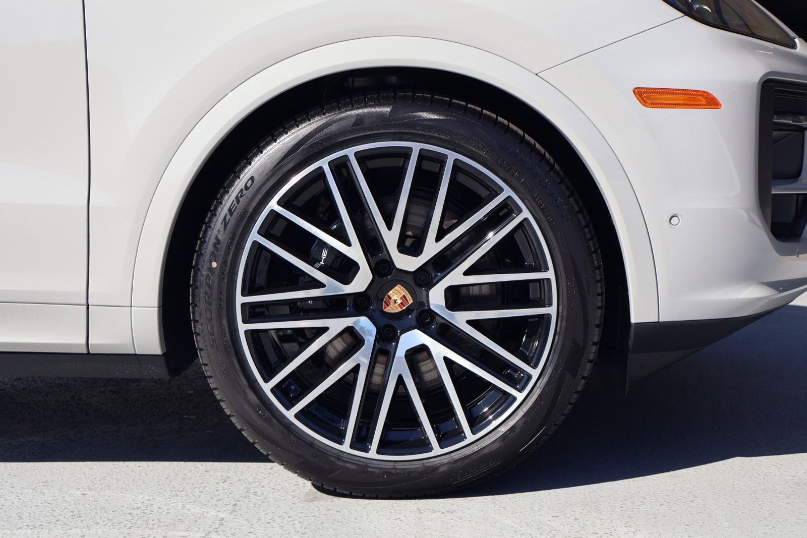 New 2026 Porsche Cayenne Coupe image 27