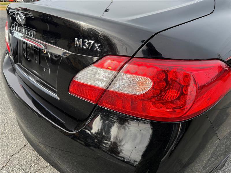 Used 2011 INFINITI M37 x w/ Premium Pkg AWD/4WD image 10