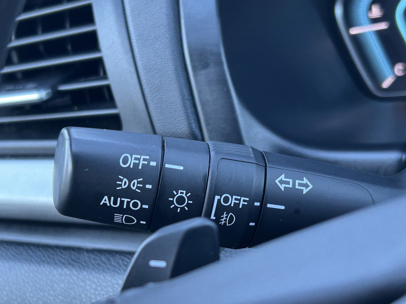 Used 2024 Honda Odyssey EX-L image 22