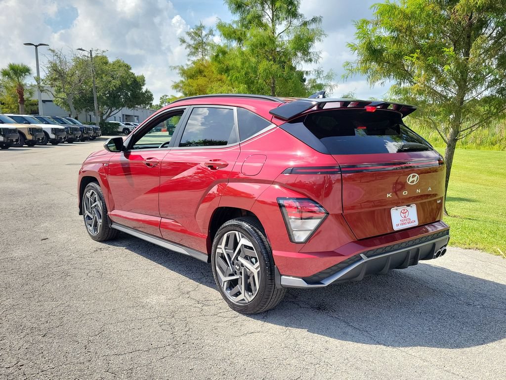 Used 2025 Hyundai Kona N Line S FWD image 7