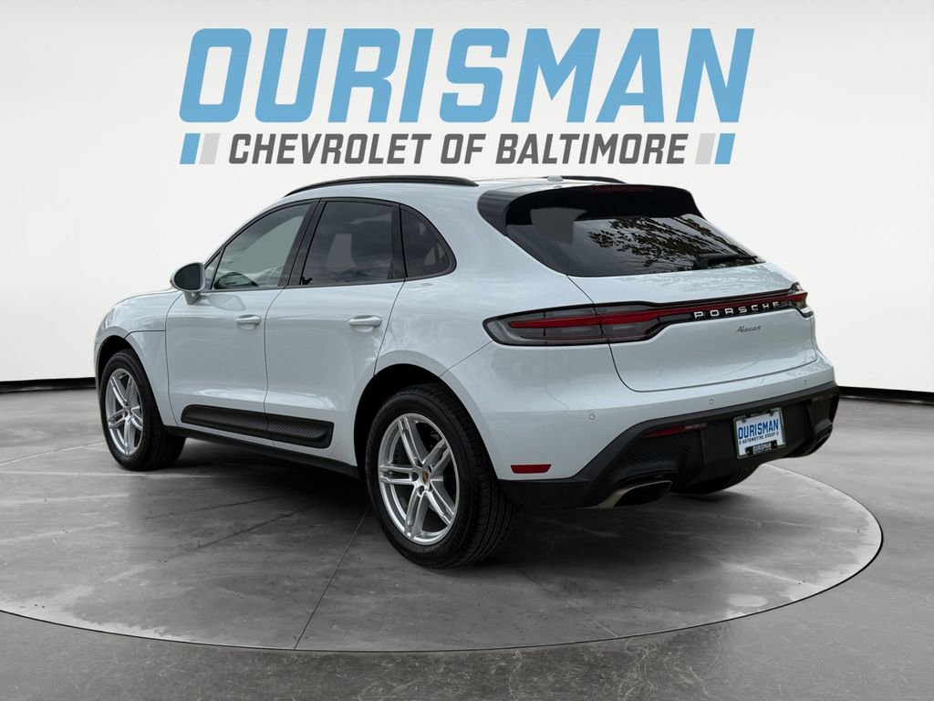 Used 2022 Porsche Macan image 4