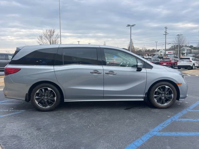 Certified 2023 Honda Odyssey Elite image 5