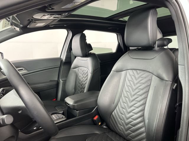 Certified 2026 Kia Sportage X-Line w/ X-Line Premium Package image 11