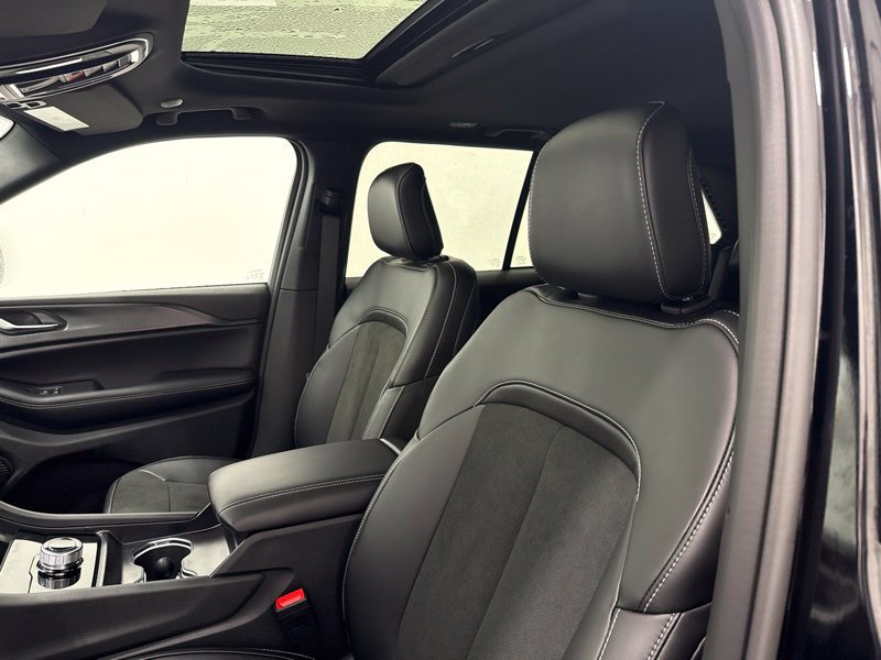 New 2027 Jeep Grand Cherokee Laredo X AWD/4WD image 19