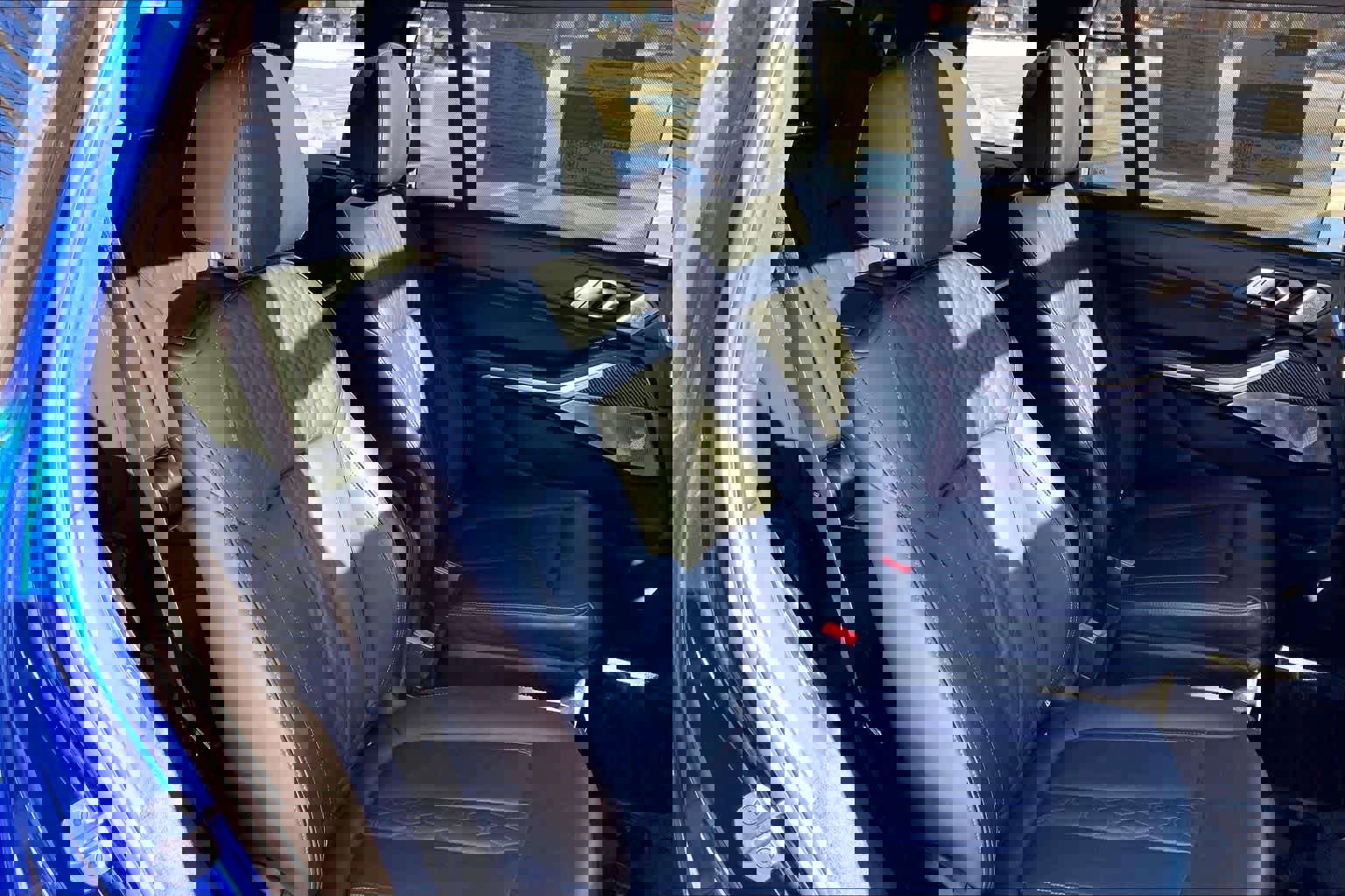 Used 2024 BMW X7 M60i image 20