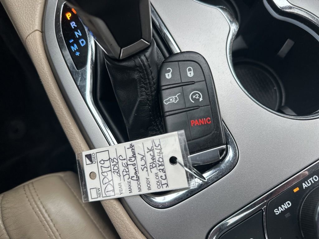 Used 2018 Jeep Grand Cherokee Limited image 36