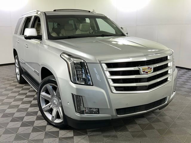 Used 2017 Cadillac Escalade Luxury image 38