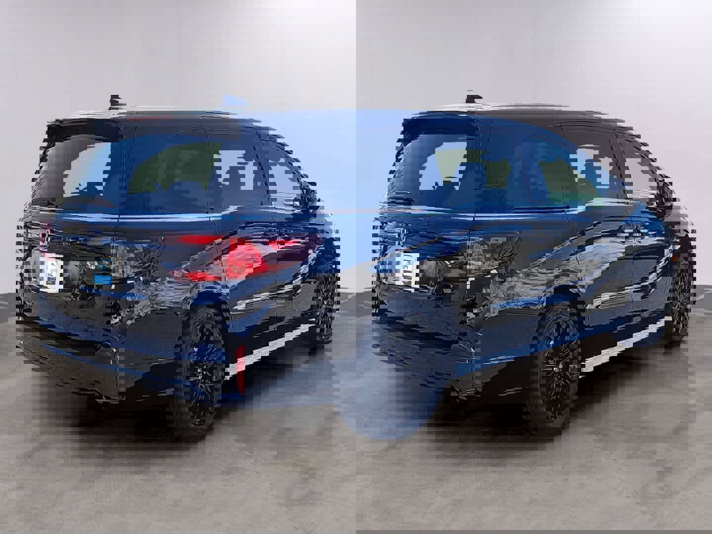 New 2026 Honda Odyssey Sport-L image 3