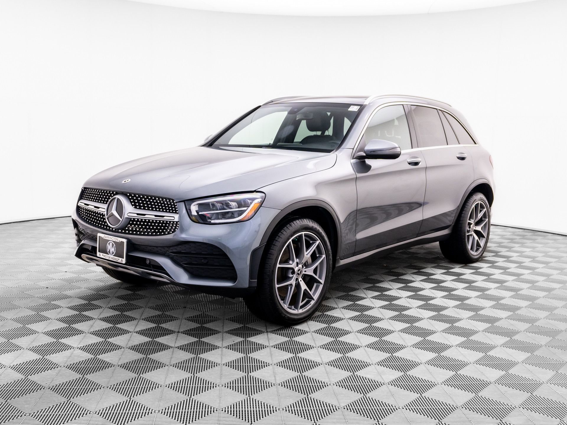Used 2020 Mercedes-Benz GLC 300 4MATIC image 1