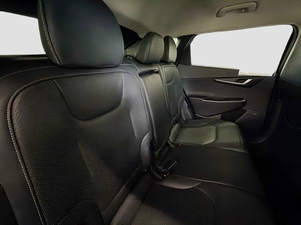 Used 2022 Kia EV6 Wind image 28