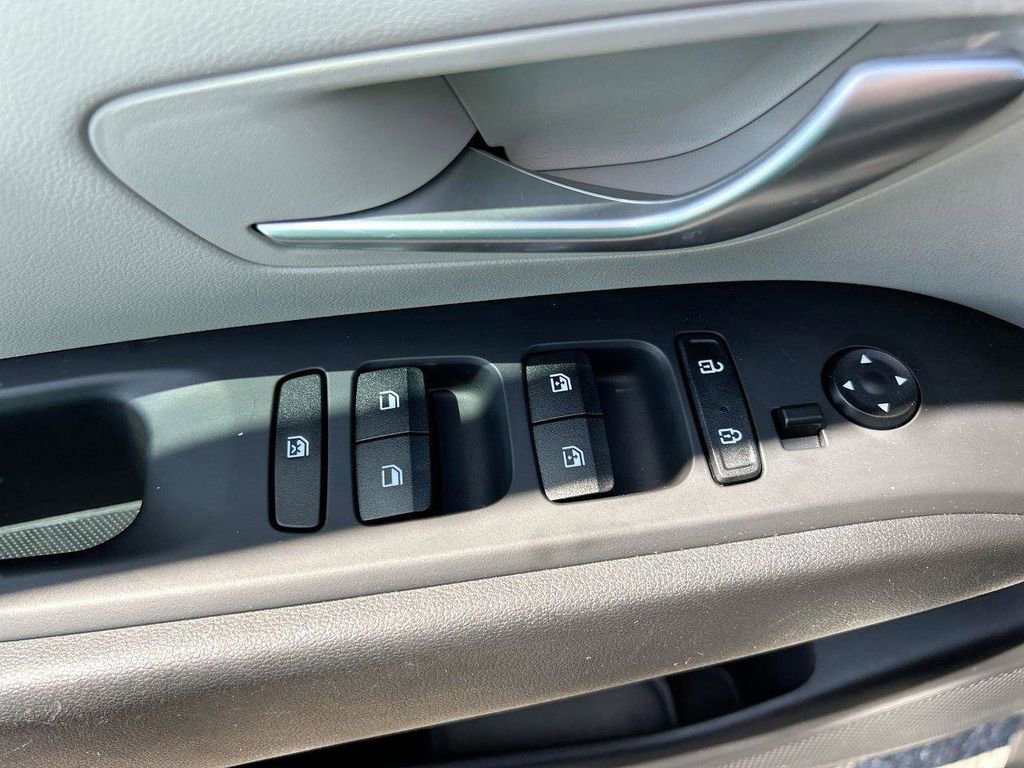 Certified 2024 Hyundai Tucson SEL FWD image 21