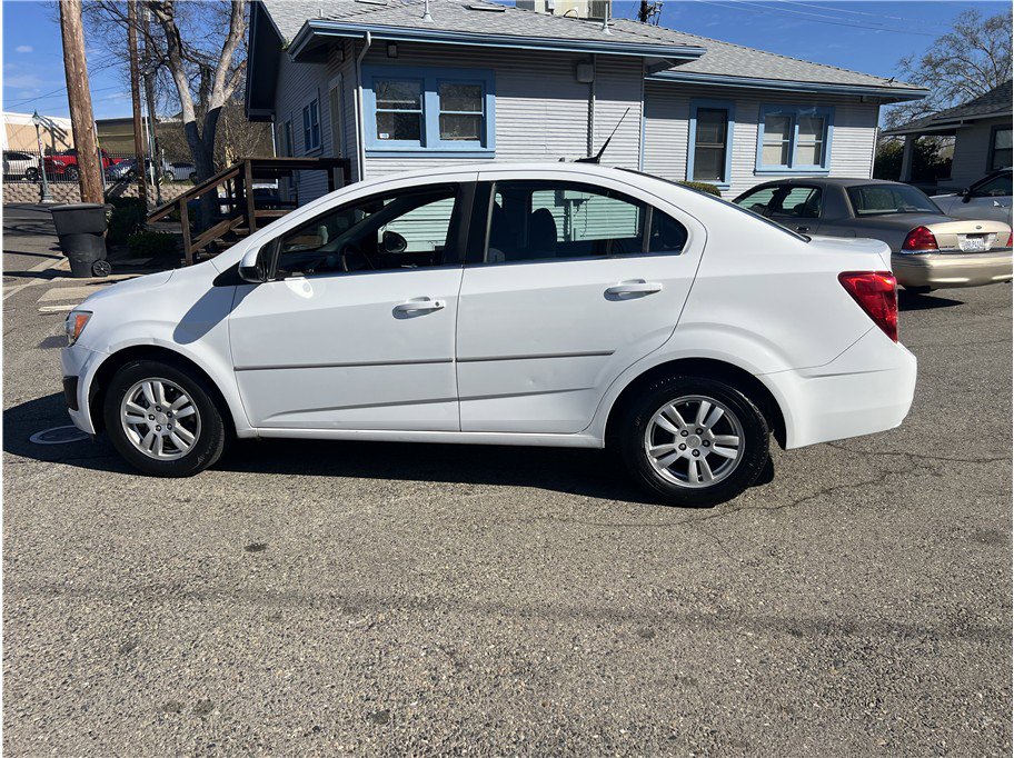 Used 2014 Chevrolet Sonic LT image 4