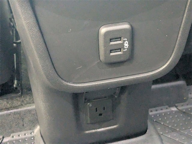 Certified 2023 Chevrolet Equinox RS w/ RS Leather Package image 28