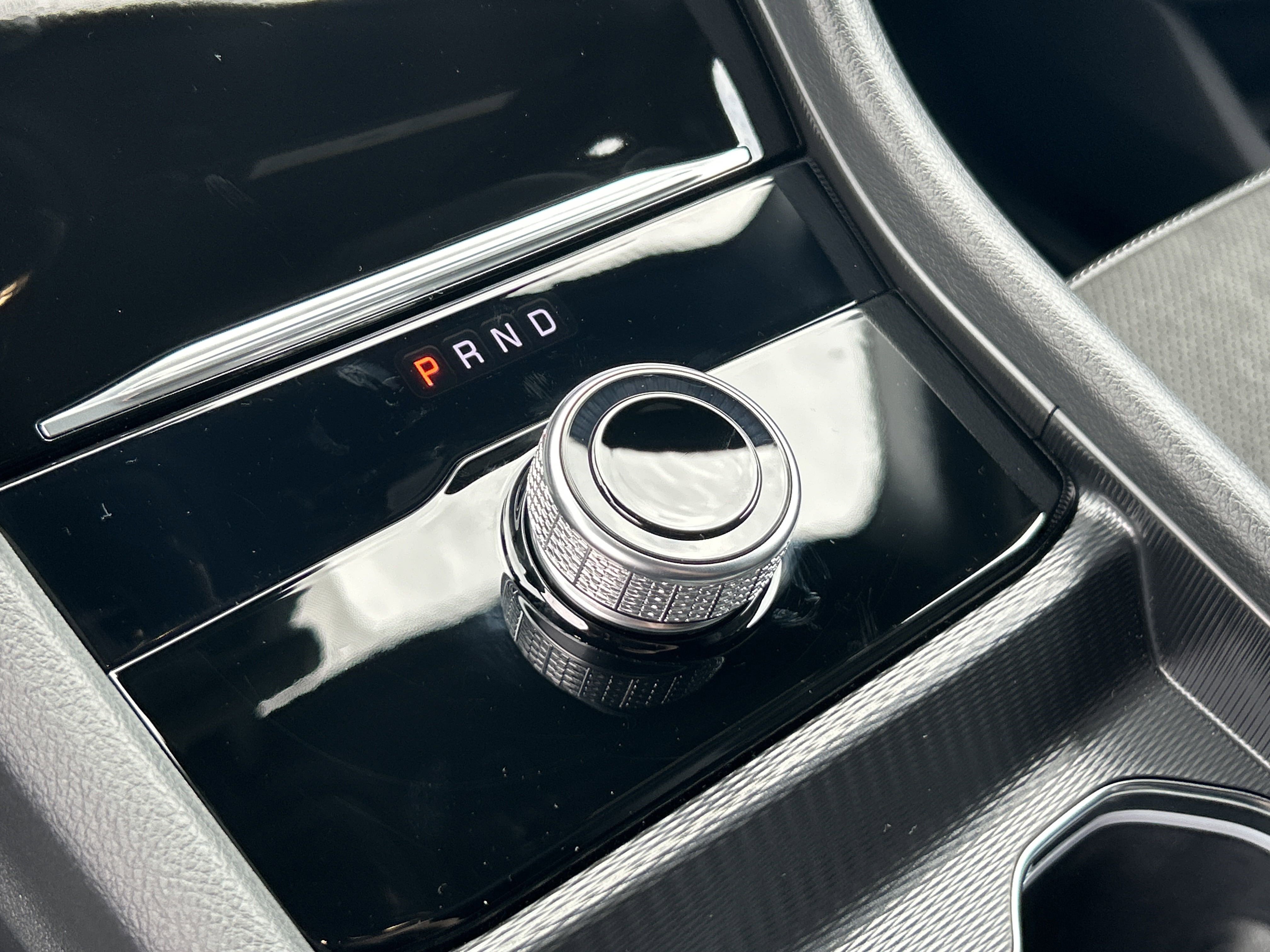 New 2025 Jeep Grand Cherokee Altitude image 31