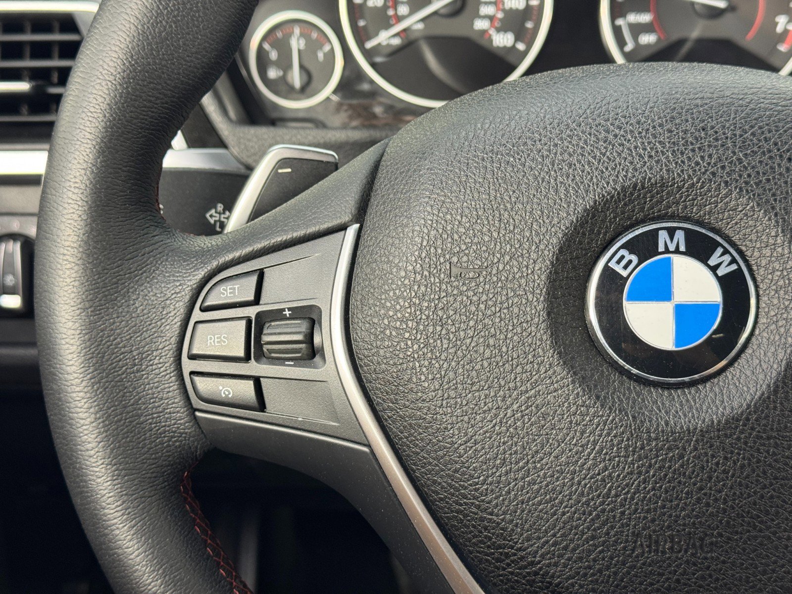 Used 2017 BMW 330e image 20