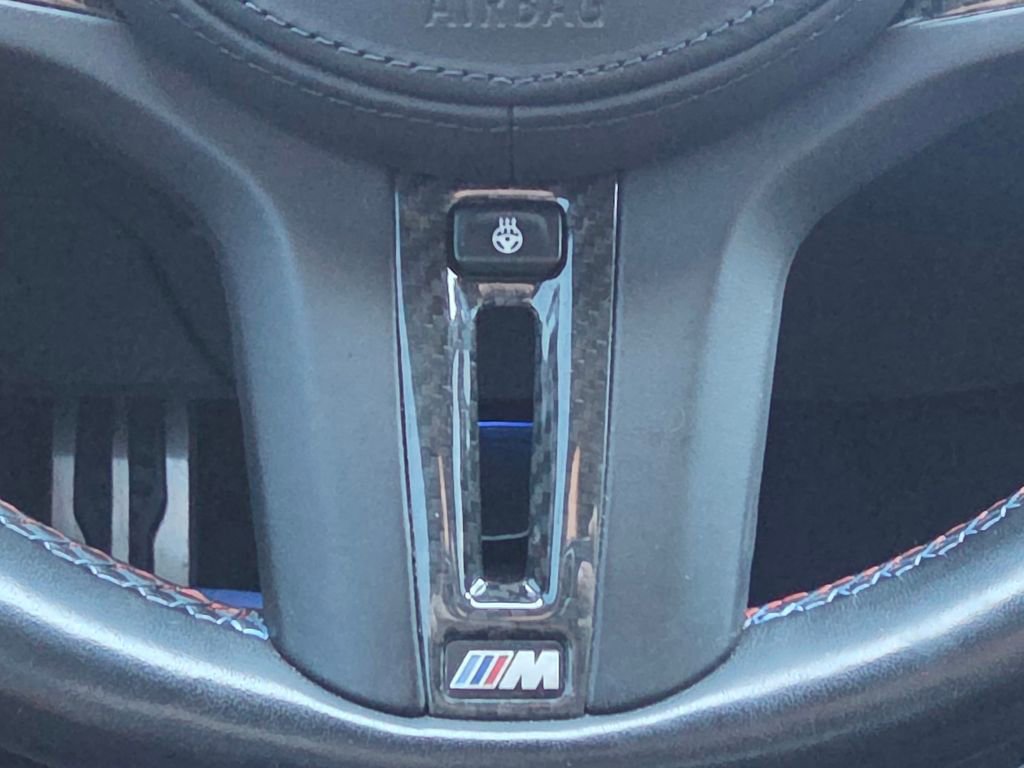 Used 2021 BMW M4 Competition w/ M Carbon Exterior Package image 32