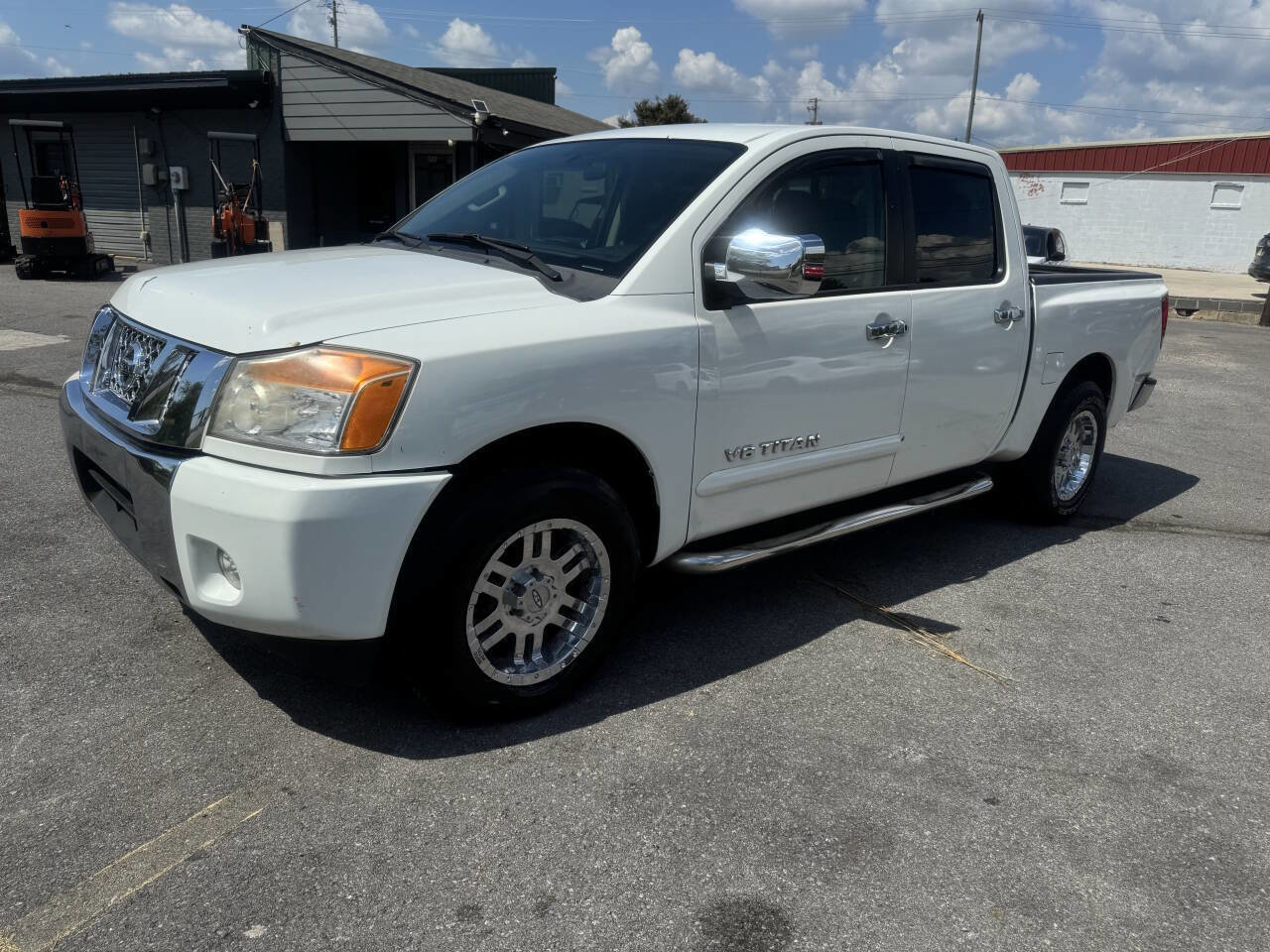 Used 2013 Nissan Titan SV image 27