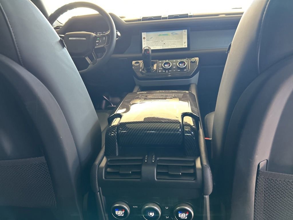 Used 2023 Land Rover Defender 110 X-Dynamic SE image 39