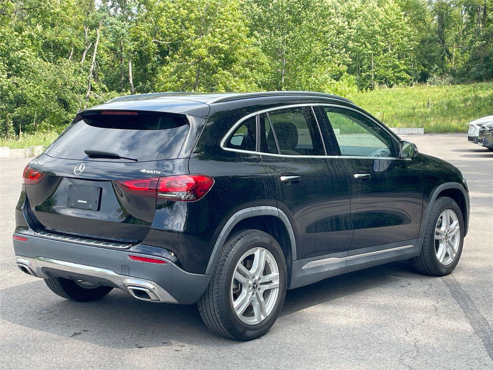Used 2022 Mercedes-Benz GLA 250 4MATIC image 5