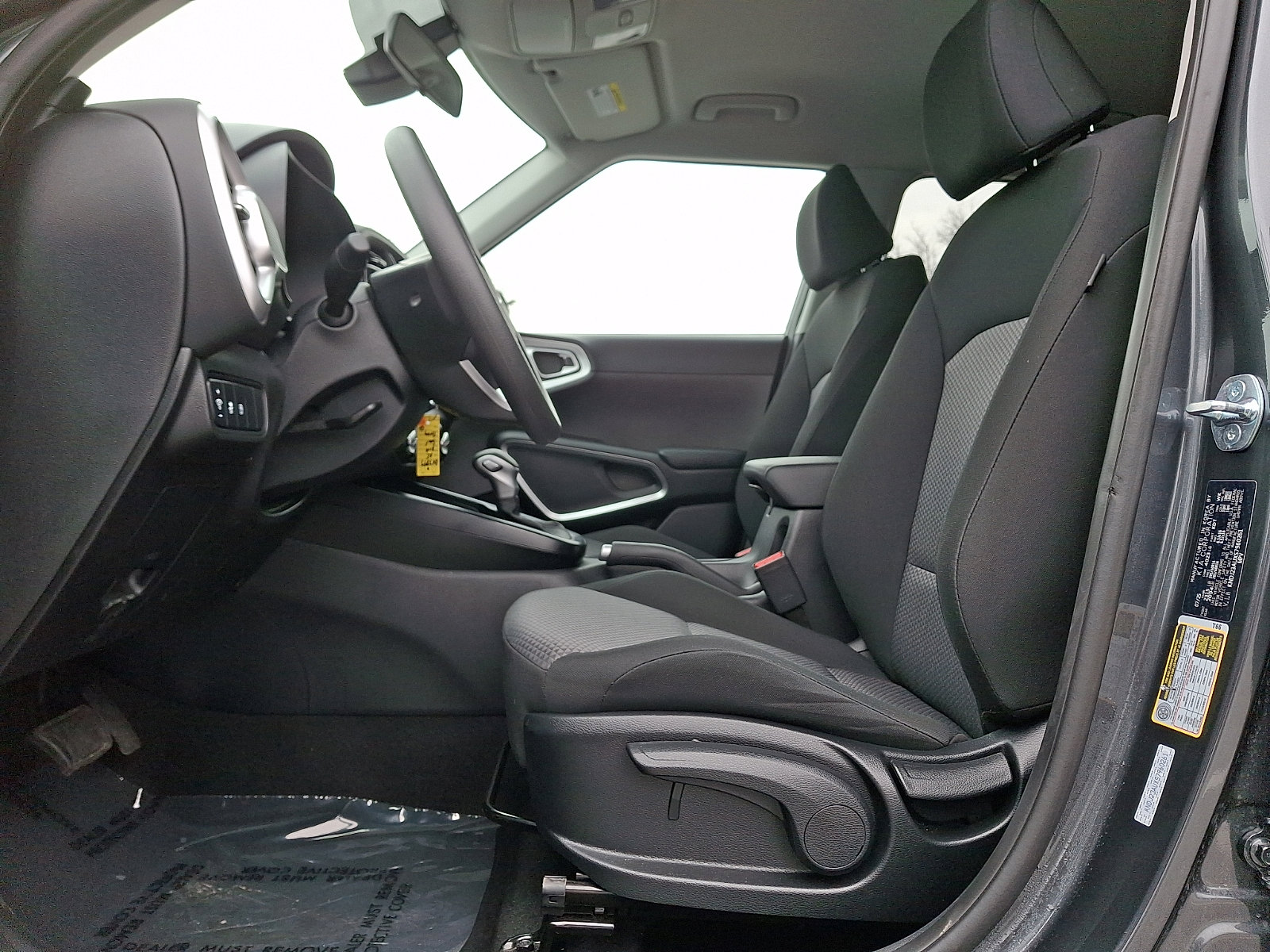 Used 2025 Kia Soul LX w/ LX Technology Package image 13