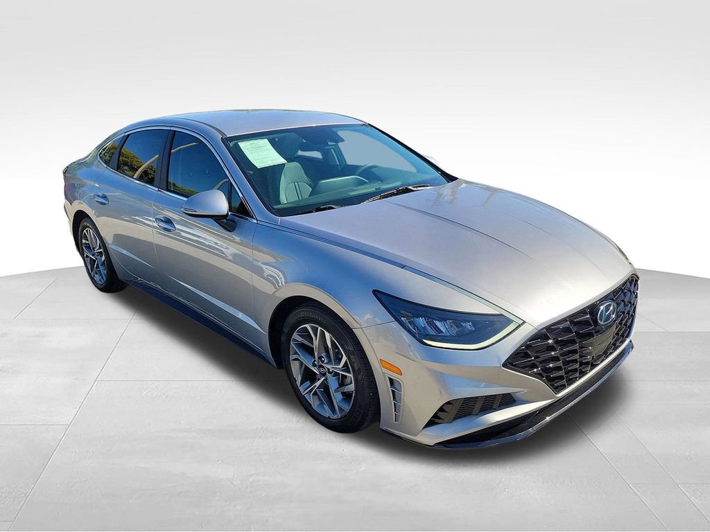 Used 2020 Hyundai Sonata SEL FWD image 1