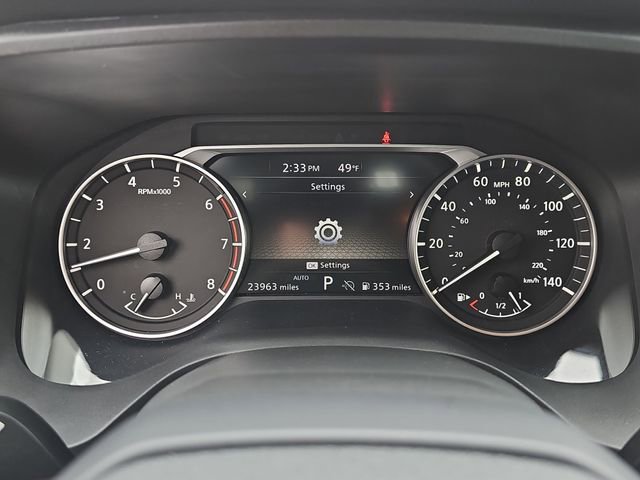 Used 2025 Nissan Rogue SV image 20