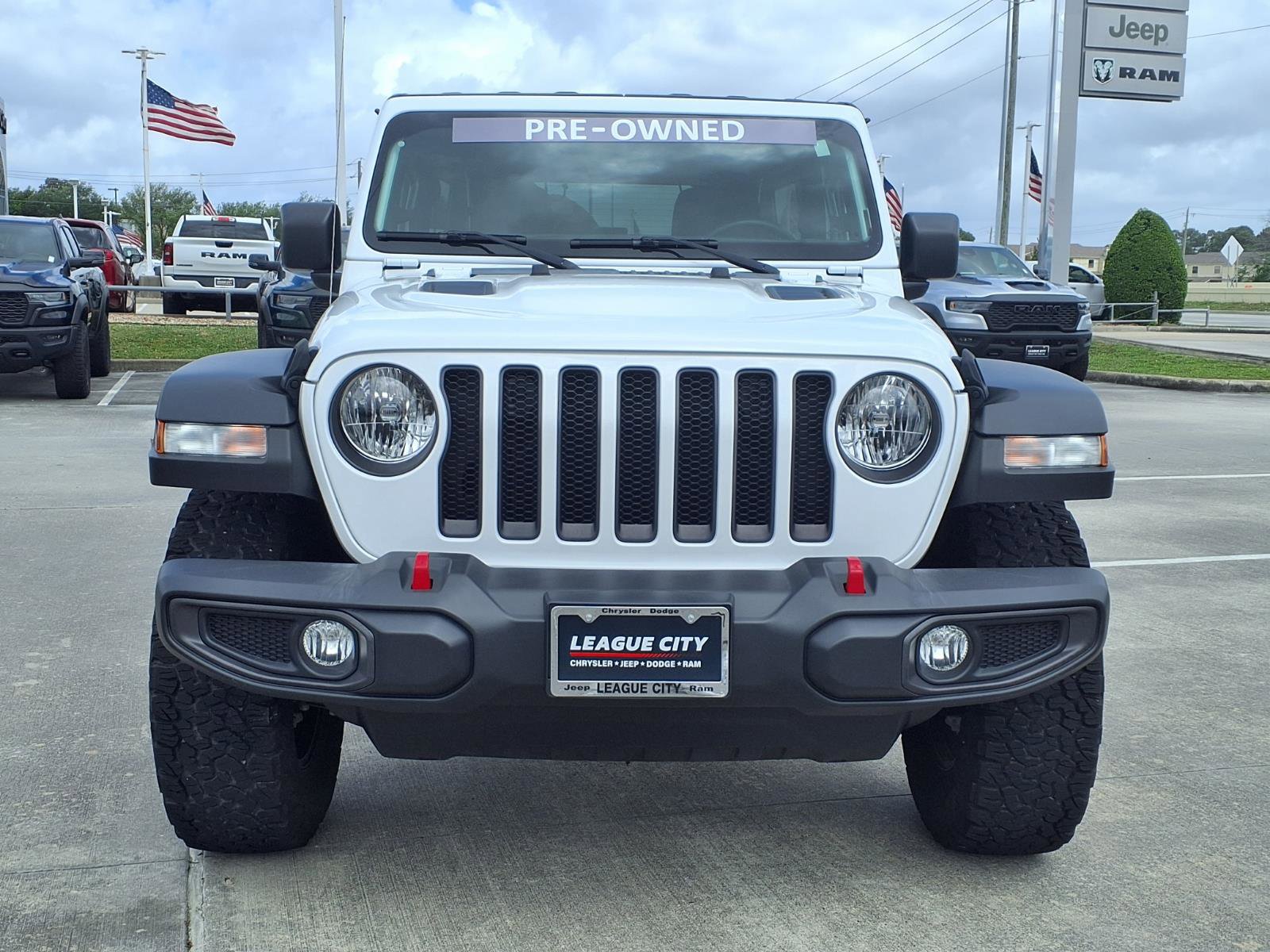 Used 2022 Jeep Wrangler Unlimited Rubicon AWD/4WD image 5