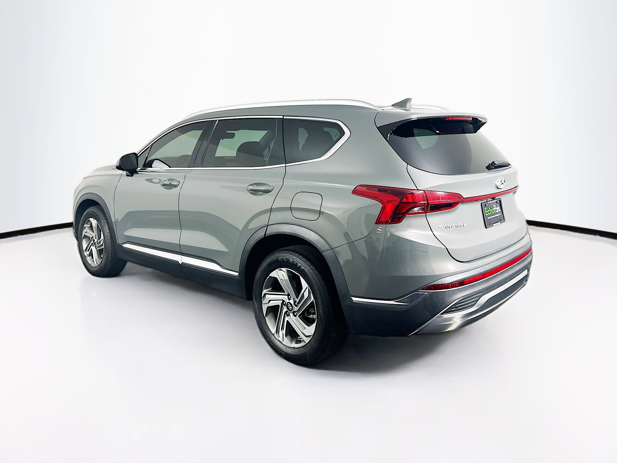 Used 2021 Hyundai Santa Fe SEL image 5